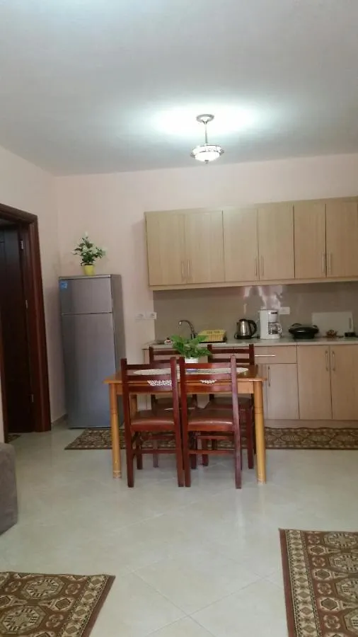 Christos Apartments Sarandë