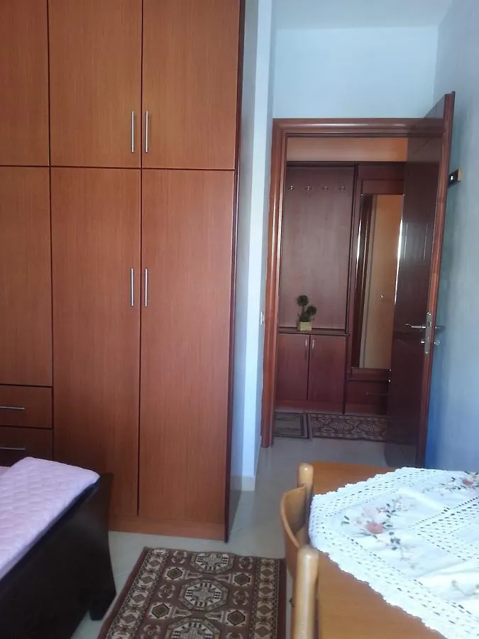 Christos Apartments Sarandë